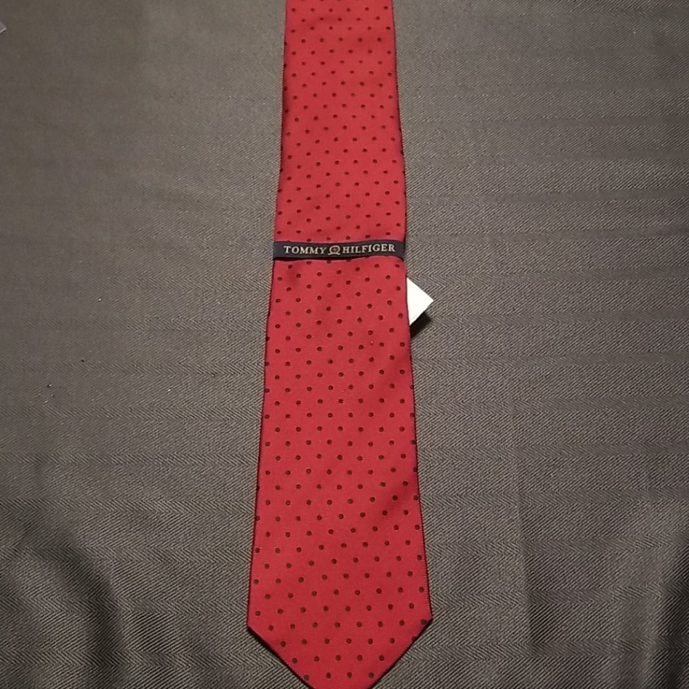 NEW Tommy Hilfiger Tie